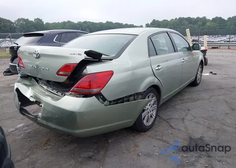 2008 Toyota Avalon Limited z USA, uszkodzony, nr VIN 4T1BK36B88U269568